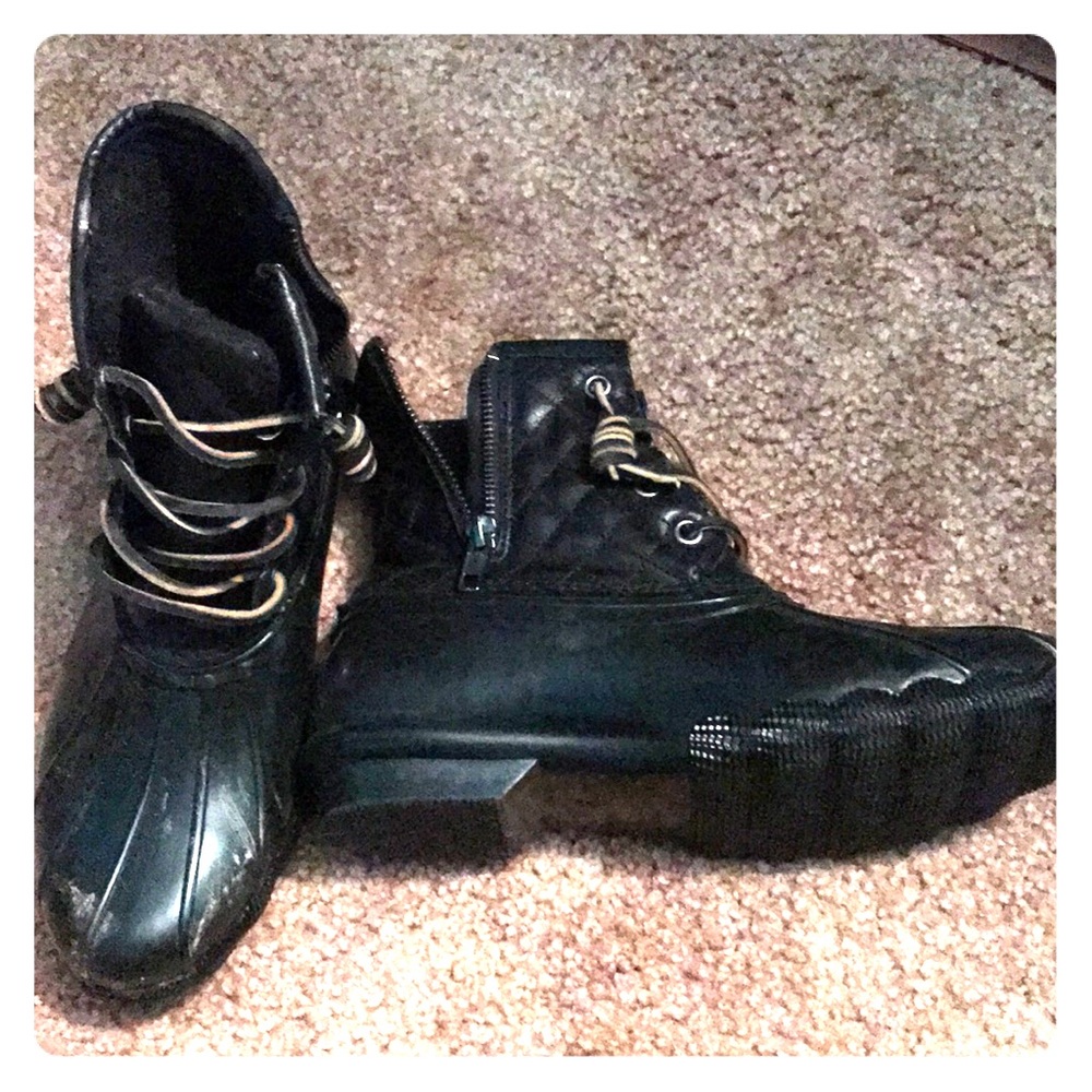 Steven madden duck boots